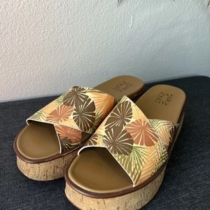 Naturalizer Sz 9M Kirstin Multicolor Platform/Wedge Slip On Sandals